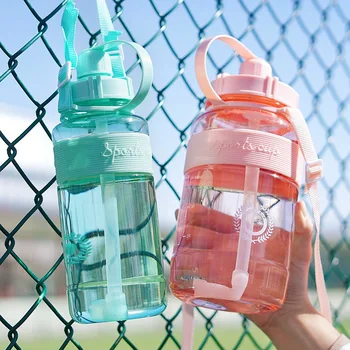 Veľkú Kapacitu, Športová Fľaša na Vodu Široká Ústa s Slamy Prenosné Plastové Nepresakuje BPA Free Opakovane Vonkajšie Kanvica s Lanom