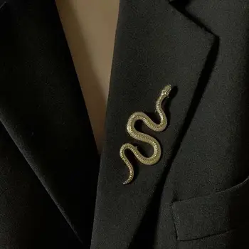 Nové zviera retro kovové had-brošňa v tvare temperament pánske a dámske sako príslušenstvo pin studenej windbreaker dekorácie