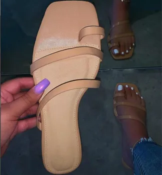 2020 Módne Prst Prsteň Sandále Ženy Ploché Non-slip Kríž Obväz Papuče Vonkajšie Rekreačné Dámske Sandále Wild Kože Flip Flop
