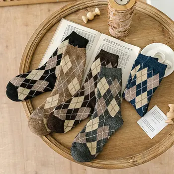 Vysoká Kvalita Vintage Vlna Bavlnené Ponožky Nové Módne Tepelnej Ponožky Ženy Zime Teplé, Hrubé Načechraný Priedušná Geometrické Dievčatá Ponožky