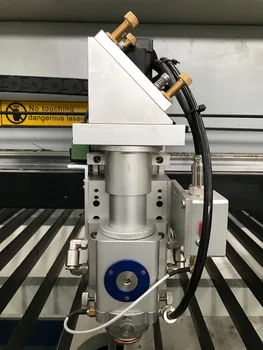 150w 300w 200w 400w 1300*2500 mm cnc rezanie laserom rezanie kovov stroj pre oceľ hliník